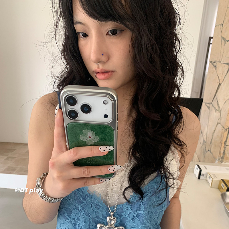 Ins Green Chamomile Small Flow - Phone Cases Green review and price